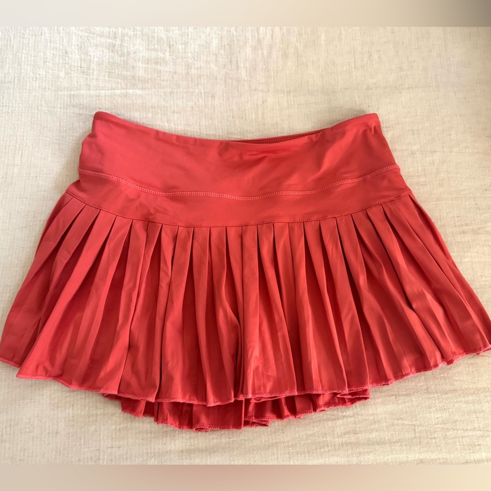 GOLDHINGE Women’s Coral Pink Pleated Tennis Skirt Size XL NWOT!